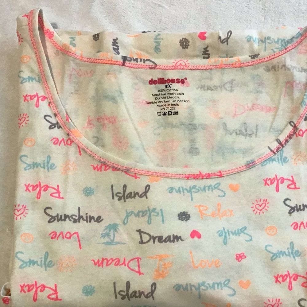 DOLLHOUSE CREAM AND PINK ROBES 3X - Picture 10 of 11